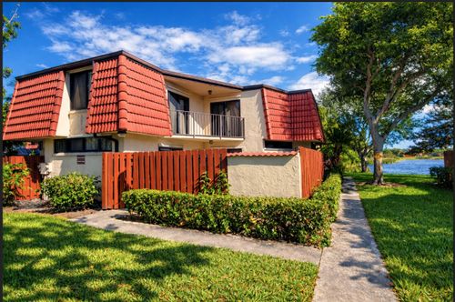 3915 Victoria Dr, West Palm Beach, FL, 33406-4712 | Card Image