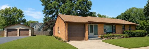 319 N Lord Ave, Carpentersville, IL, 60110-1824 | Card Image