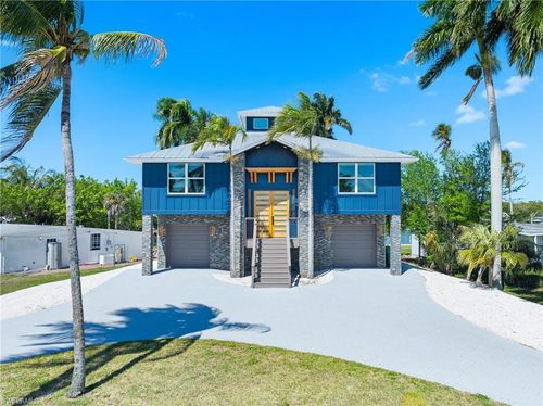 1836 Harbor Ln, NAPLES, FL, 34104-4274 | Card Image