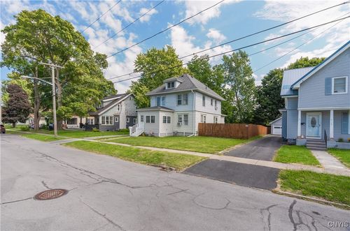 124 Monroe Ave, Watertown, NY, 13601-3021 | Card Image