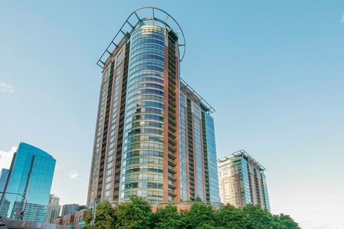 apt-3205-415 North Water St, Chicago, IL, 60611-5831 | Card Image
