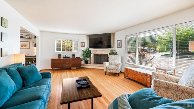 2475 Melbrook Way, House other with 3 bedrooms, 2 bathrooms and 2 parking in Santa Rosa CA | Image 11