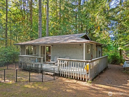 625 E Pointes Dr W, Shelton, WA, 98584-8853 | Card Image
