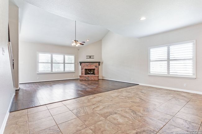 10302 Cima Vis, House other with 4 bedrooms, 7 bathrooms and null parking in Helotes TX | Image 12
