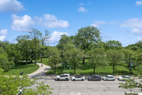 apt-305-1850 N Clark St, Chicago, IL, 60614-5335 | Card Image
