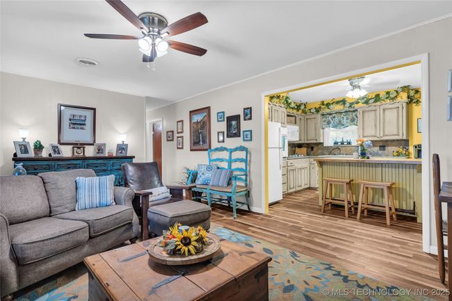 2324 N Plainview Rd, House other with 4 bedrooms, 3 bathrooms and null parking in Ardmore OK | Image 8