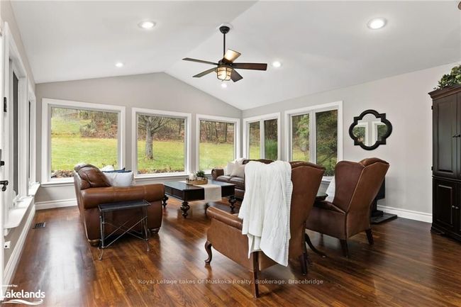 1105 Rosseau Lake Rd 1, House other with 3 bedrooms, 2 bathrooms and 8 parking in Windermere ON | Image 10