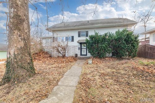 2753 Hillcrest Ave, Alton, IL, 62002-2942 | Card Image