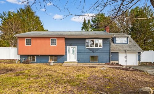 19 Sahlin Cir, Franklin, MA, 02038-2643 | Card Image