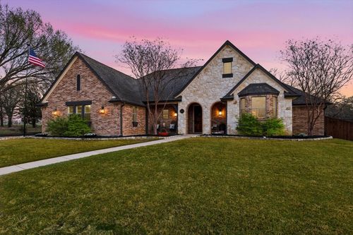 320 Oregon Trail, Argyle, TX, 76226 | Card Image