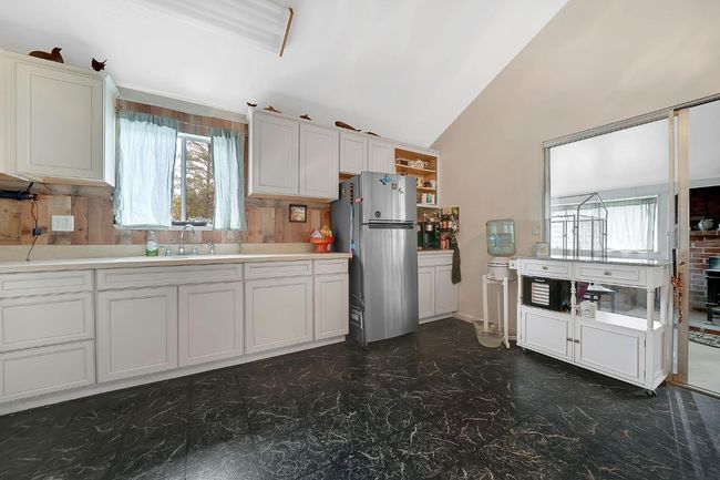 5563 Eagleview Dr, House other with 2 bedrooms, 1 bathrooms and null parking in Mountain Ranch CA | Image 7