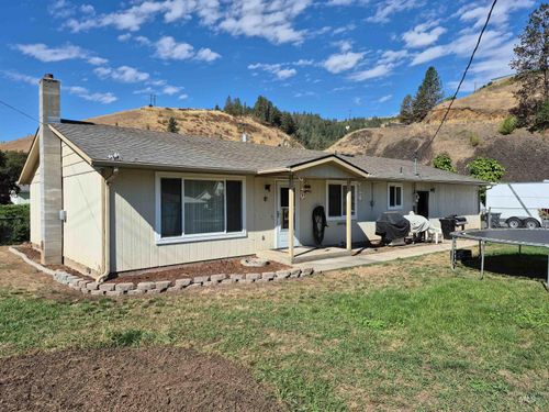 701 Wheeler St, Kendrick, ID, 83537-9607 | Card Image