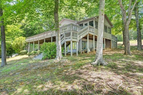 194 Kings Way, Wirtz, VA, 24184-2053 | Card Image