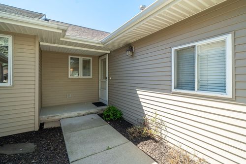 1670 Lis Drive Sw, Byron Township, MI, 49315 | Card Image