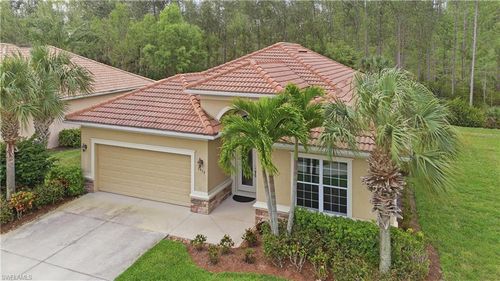 7932 Princeton Dr, NAPLES, FL, 34104-6667 | Card Image