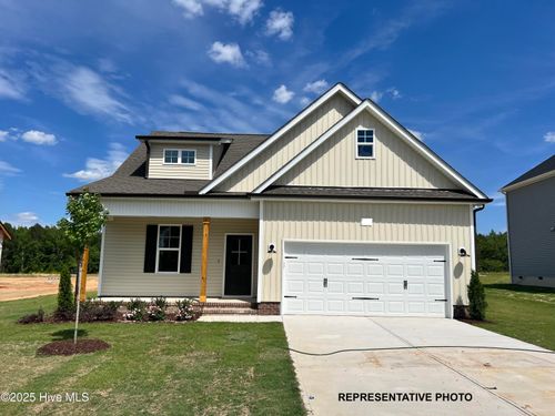 3999 Baileys Xrds Rd, Benson, NC, 27504-5013 | Card Image