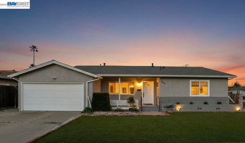 7865 7865 Tamarack Dr, Dublin, CA, 94568 | Card Image