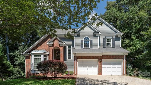 4314 Silvermere Way, Charlotte, NC, 28269-1347 | Card Image