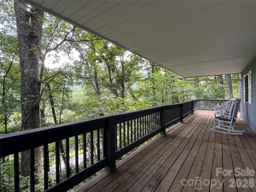 115 Knoll Ridge Ln, Waynesville, NC, 28785-7412 | Card Image