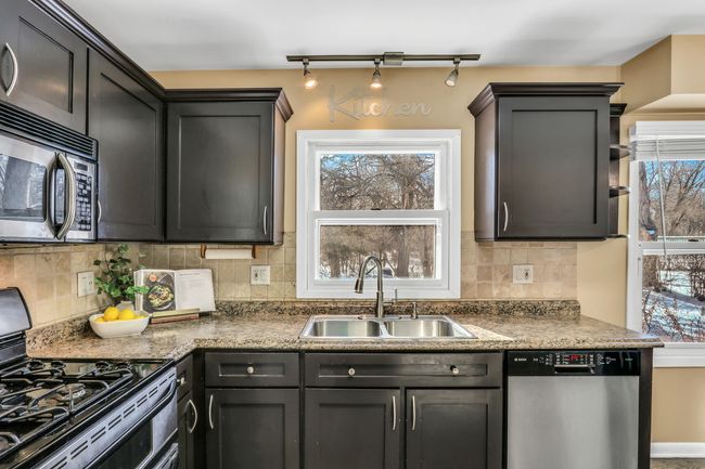 460 Sunnyside Ave, House other with 3 bedrooms, 3 bathrooms and 2 parking in Gurnee IL | Image 10