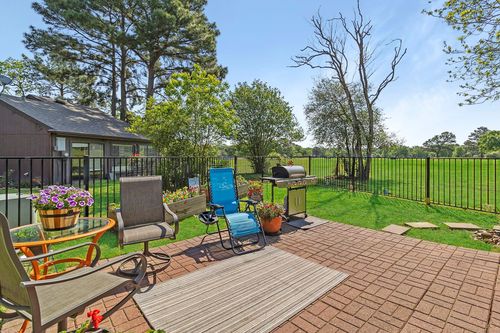 17 Townhouse Ln, Trinity, TX, 75862-6942 | Card Image