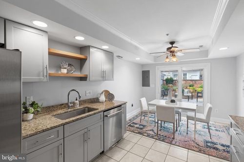 1104 S Curley St, BALTIMORE, MD, 21224-4809 | Card Image