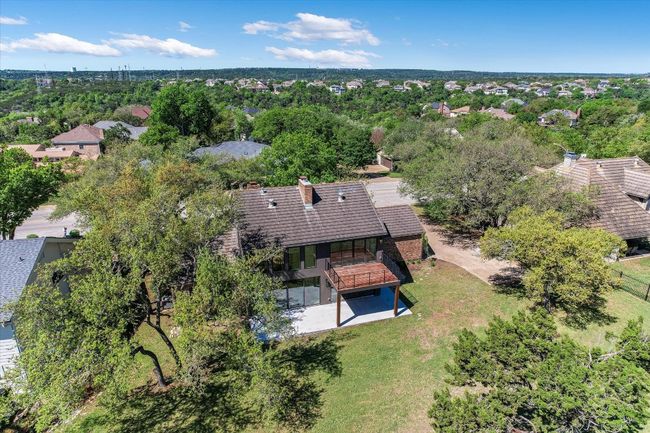 6304 Lost Horizon Dr, House other with 4 bedrooms, 3 bathrooms and 5 parking in Austin TX | Image 20