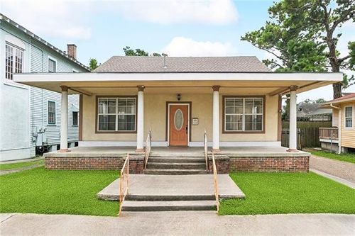 5830 Willow Street, New Orleans, LA, 70115 | Card Image