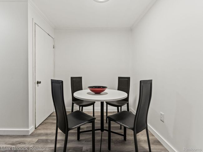 35-web-or-mls-A0102272.jpg | Image 23
