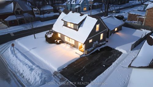 6 Sullivan Dr, Tottenham, ON, L0G1W0 | Card Image