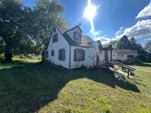7627 Ky 1232, Corbin, KY, 40701-6266 | Card Image