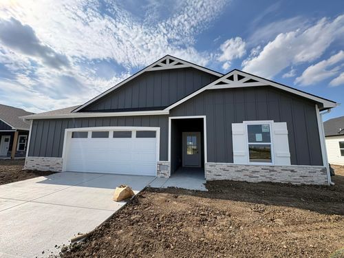 5713 N Plumthicket St, Bel Aire, KS, 67226 | Card Image
