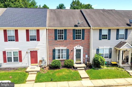 10 Hickory Ln, Elkton, MD, 21921-5107 | Card Image