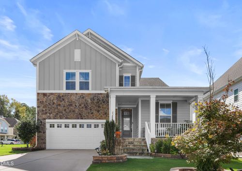2581 Vining Branch Way, Apex, NC, 27523-8520 | Card Image