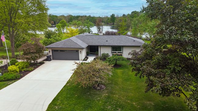 47233 County Road 380, House other with 5 bedrooms, 3 bathrooms and null parking in Grand Junction MI | Image 51