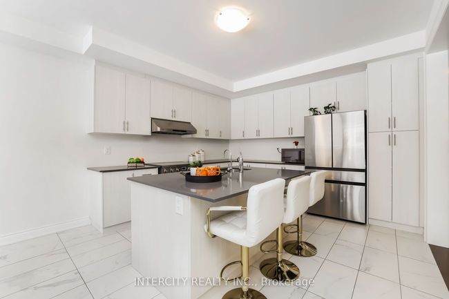 111 Walker Rd W, House other with 5 bedrooms, 4 bathrooms and 4 parking in Caledon ON | Image 23