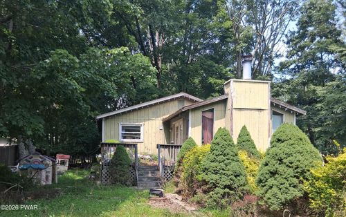 153 Skyview Rd, Dingmans Ferry, PA, 18328-4183 | Card Image