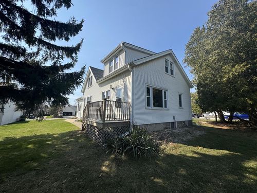 6807 S Pennsylvania Avenue, Oak Creek, WI, 53154 | Card Image