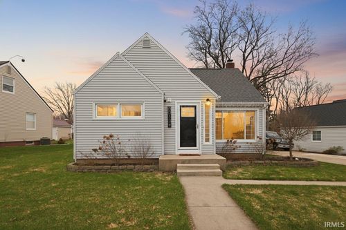 60124 Saint Joseph Street, South Bend, IN, 46614 | Card Image