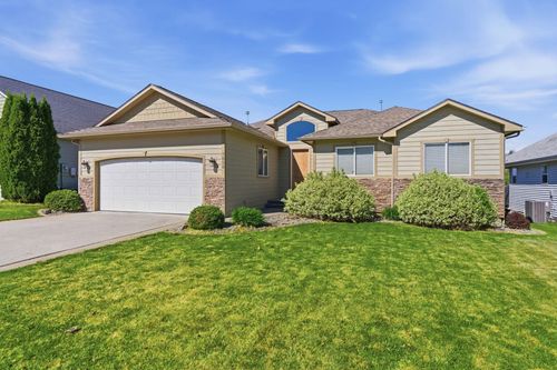 7808 S Parway Ln, Cheney, WA, 99004-8618 | Card Image