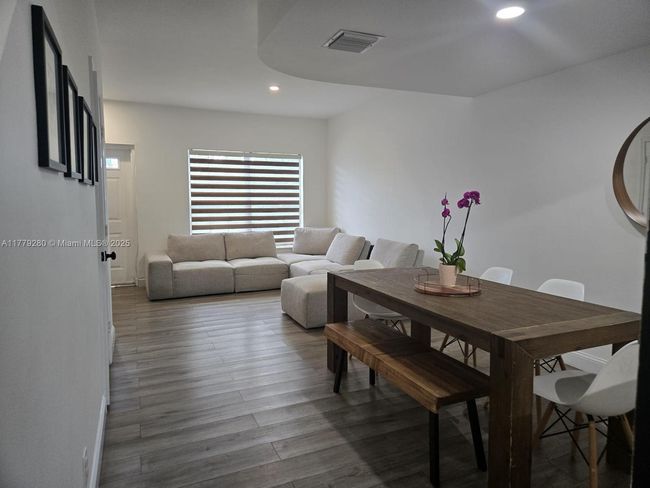 299 Duval Ct, Townhouse with 2 bedrooms, 2 bathrooms and null parking in Weston FL | Image 12