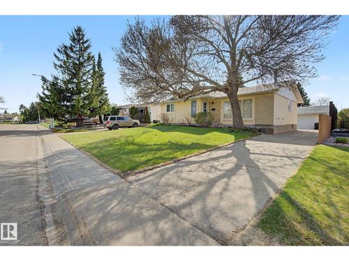 42 Hawkins Cres, Sherwood Park, AB, T8A3P2 | Card Image