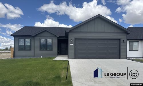 4500 Shale Cir, Mills, WY, 82644 | Card Image