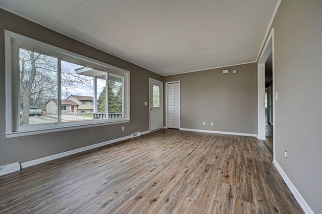 5130 Warmbriar Dr, House other with 3 bedrooms, 1 bathrooms and null parking in White Lake MI | Image 5