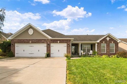 1516 Wainscott Dr, O Fallon, MO, 63366-4481 | Card Image