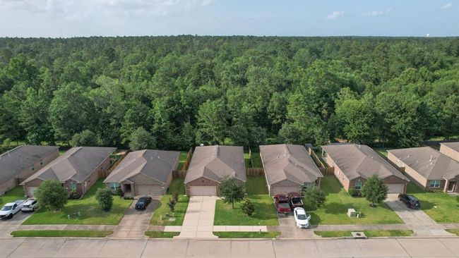 7551 Fettle Ln, House other with 3 bedrooms, 2 bathrooms and 2 parking in Conroe TX | Image 45