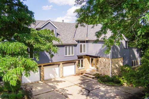 5727 Hampton Dr, Long Grove, IL, 60047-5050 | Card Image