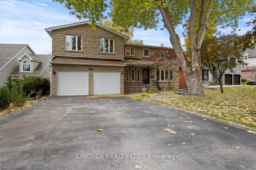 458 Rougemount Dr, Pickering, ON, L1W2B9 | Card Image