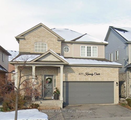 977 Kennedy Cir, Milton, ON, L9T0C6 | Card Image