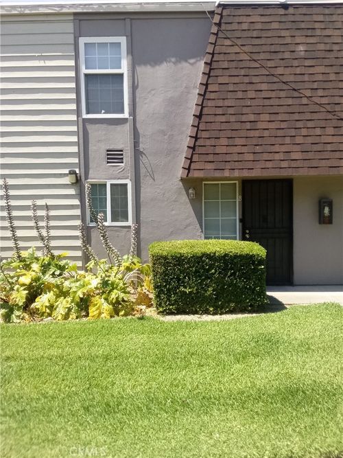 5622 Hillsdale Blvd, Sacramento, CA, 95842-3808 | Card Image